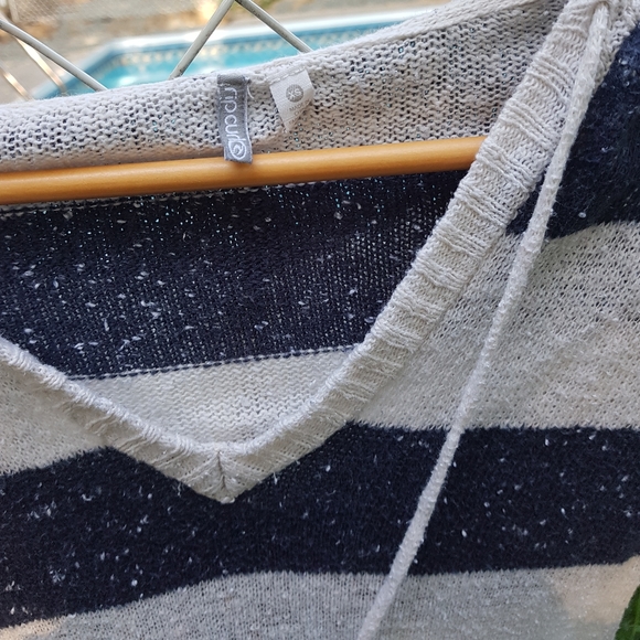 Beach sweater dress - Picture 2 of 5